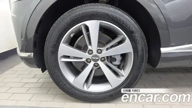 Genesis GV80 2020 — Photo 30/33