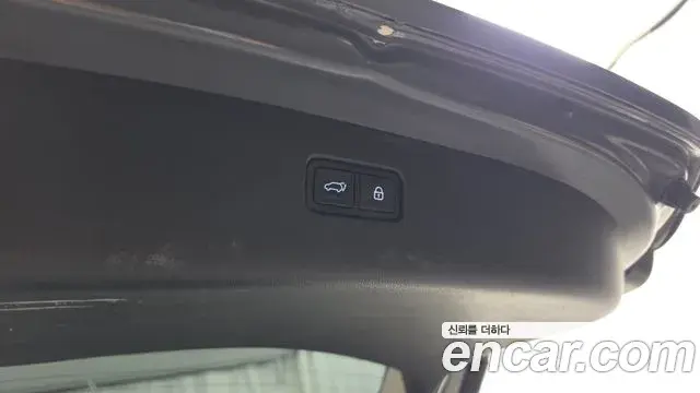 Genesis GV80 2020 — Photo 18/33