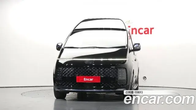 Hyundai Staria 2025 — Şəkil 2/20