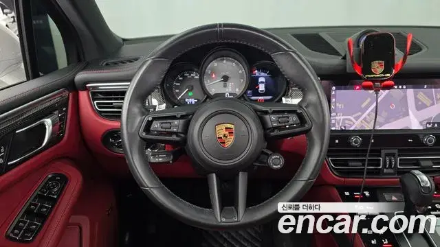 Porsche Macan 2022 — Şəkil 9/31