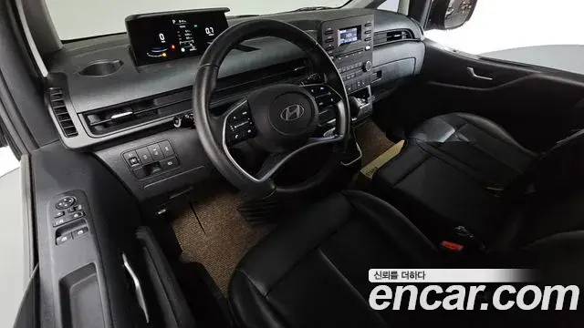 Hyundai Staria 2024 — Фото 7/20