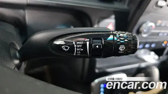 Hyundai Staria 2024 — Şəkil 6/31