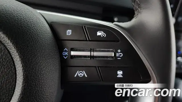 Hyundai Staria 2025 — Photo 17/20