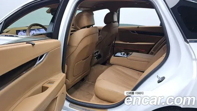 Genesis G80 2025 — ფოტო 33/34