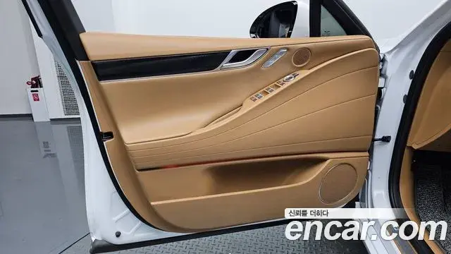 Genesis G80 2025 — ფოტო 28/34