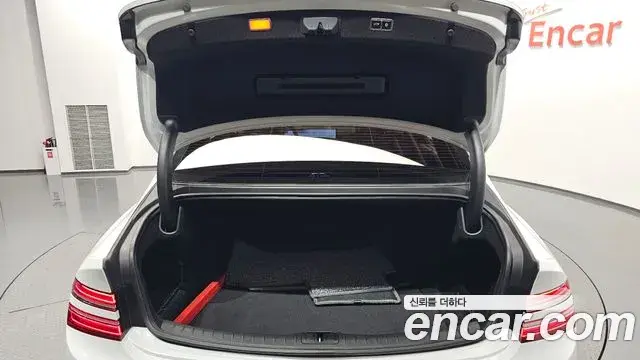 Genesis G80 2025 — ფოტო 20/34