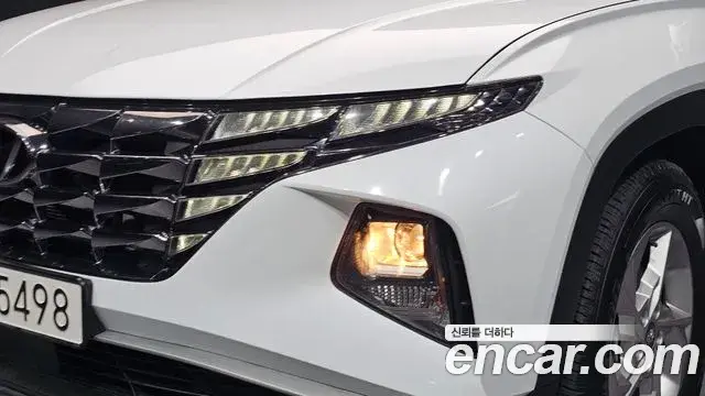 Hyundai Tucson Hybrid 2022 — Şəkil 27/30
