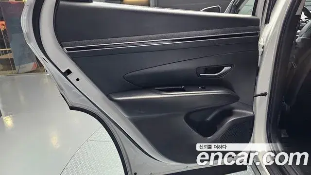 Hyundai Tucson Hybrid 2022 — Şəkil 29/30