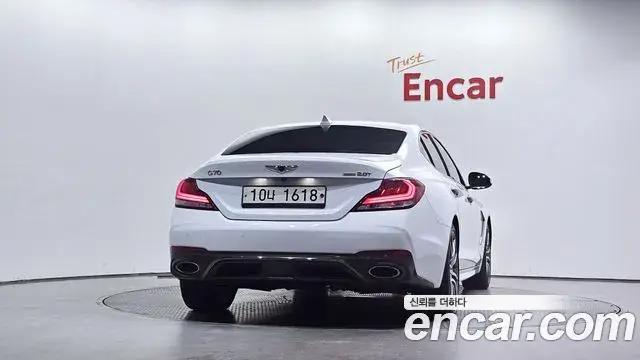 Genesis G70 2018 — ფოტო 24/31