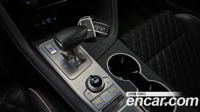 Genesis G70 2018 — ფოტო 1/31