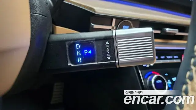 Hyundai Santa Fe 2024 — Şəkil 29/38