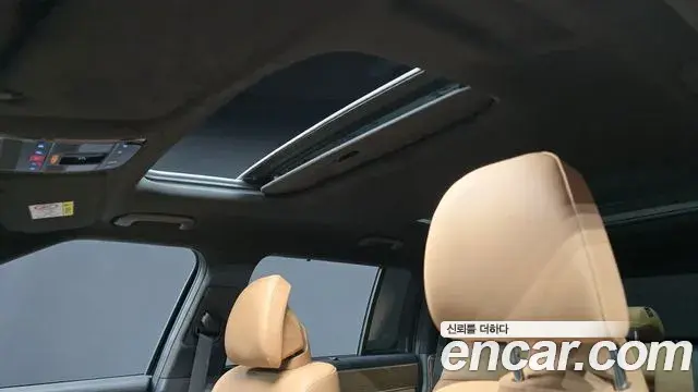 Hyundai Santa Fe 2024 — Şəkil 8/38