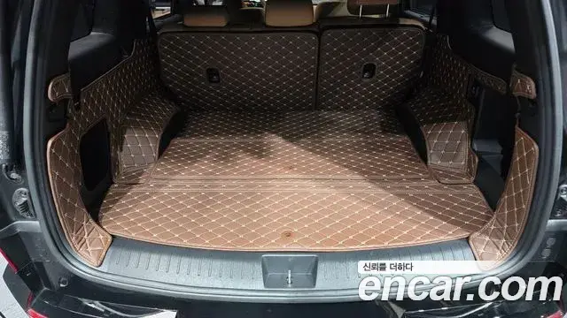 Hyundai Santa Fe 2024 — Şəkil 6/38