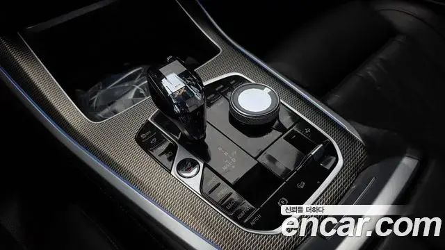 BMW X5 2022 — Photo 16/33