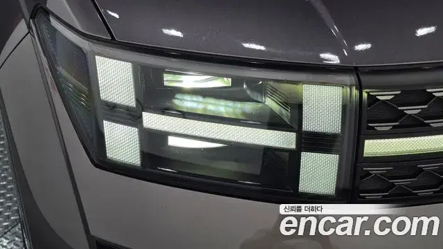 Hyundai Santa Fe 2024 — Photo 1/39