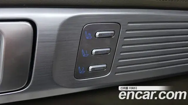 Hyundai Santa Fe 2024 — Photo 30/39