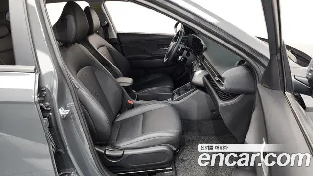 Hyundai Kona Hybrid 2025 — ფოტო 28/32