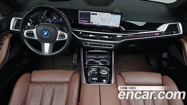 BMW X5 2023 — Photo 17/42