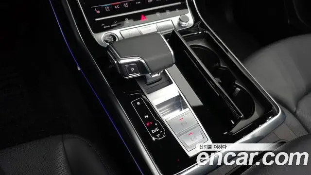 Audi Q7 2023 — Фото 9/20