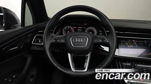 Audi Q7 2023 — Фото 13/20