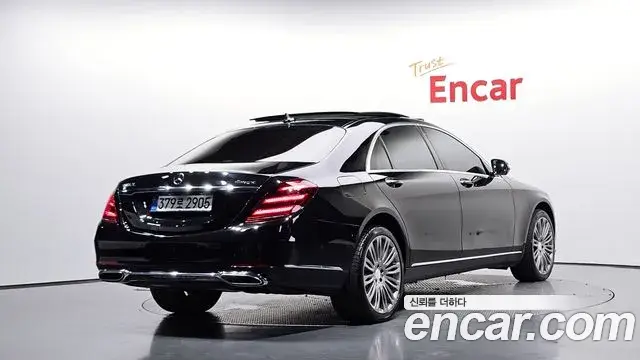Mercedes-Benz S-Class 2018 — Фото 2/20