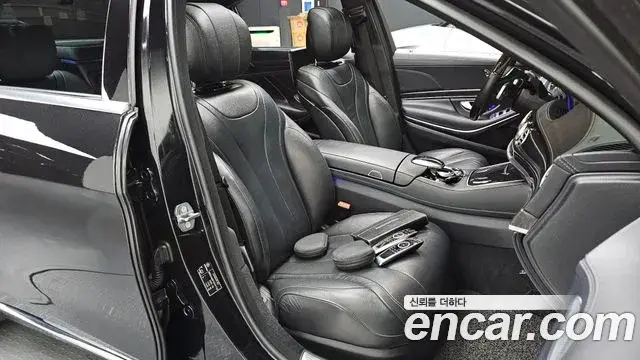 Mercedes-Benz S-Class 2018 — Фото 11/20