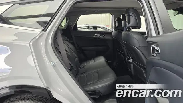 Kia Sportage 2025 — Şəkil 22/34