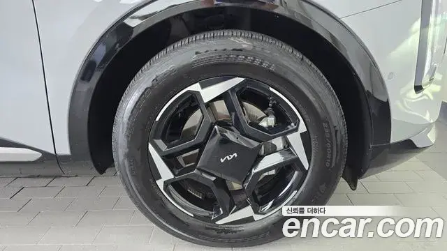 Kia Sportage 2025 — Şəkil 24/34
