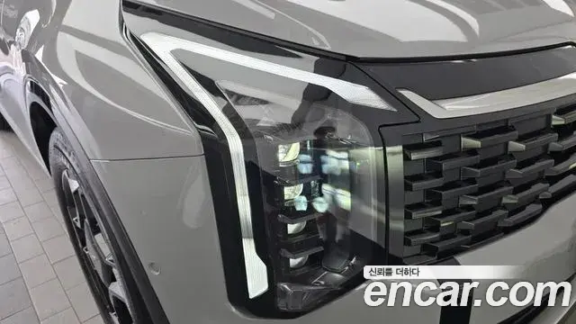 Kia Sportage 2025 — Şəkil 28/34