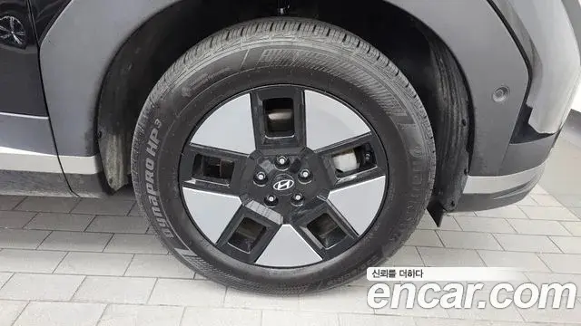 Hyundai Santa Fe 2025 — Şəkil 31/34
