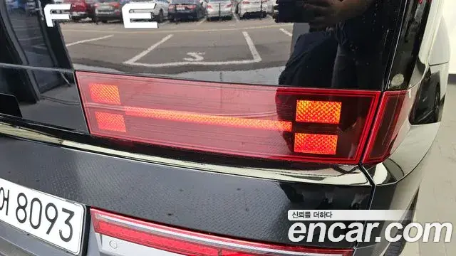 Hyundai Santa Fe 2025 — Şəkil 22/34