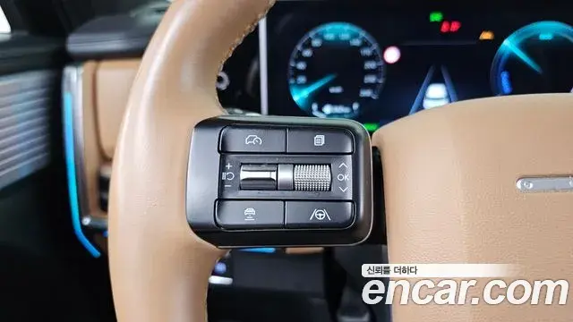 Hyundai Santa Fe 2025 — Şəkil 9/34