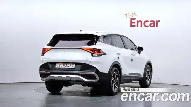 Kia Sportage 2023 — Şəkil 25/31