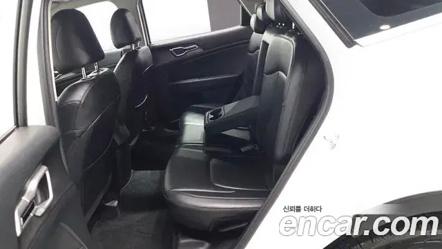 Kia Sportage 2023 — Şəkil 3/31