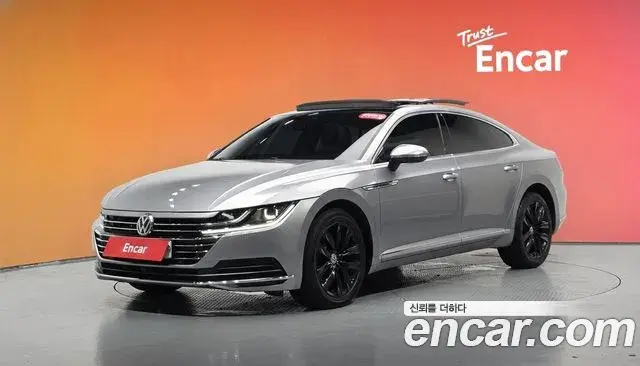 Volkswagen Arteon 2019 — Фото 1/20