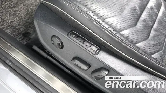 Volkswagen Arteon 2019 — ფოტო 9/42