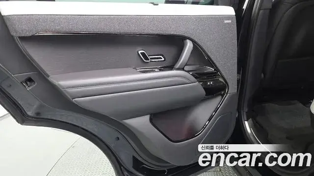 Land Rover Range Rover Sport 2023 — Şəkil 13/37