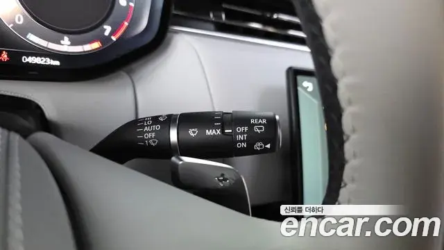 Land Rover Range Rover Sport 2023 — Şəkil 32/37