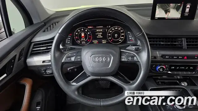 Audi Q7 2019 — Фото 13/20