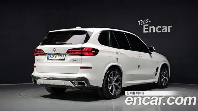 BMW X5 2025 — ფოტო 25/35