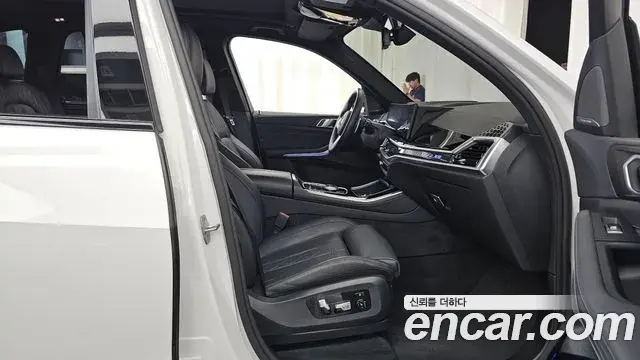 BMW X5 2025 — ფოტო 9/35