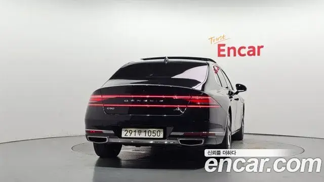 Genesis G90 2022 — Şəkil 31/39