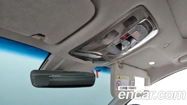 Genesis G90 2022 — Şəkil 25/39