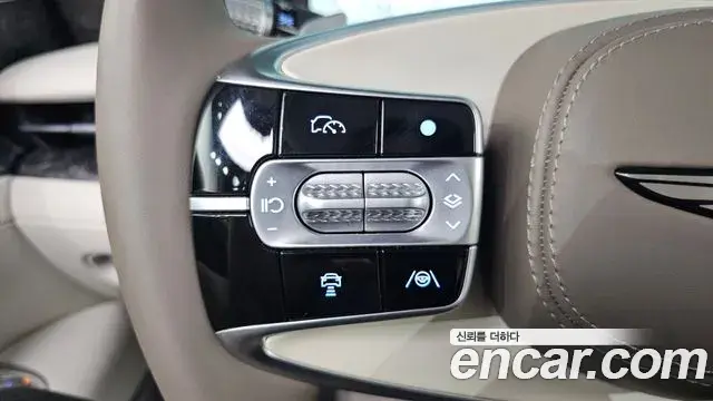 Genesis G90 2022 — Şəkil 14/39