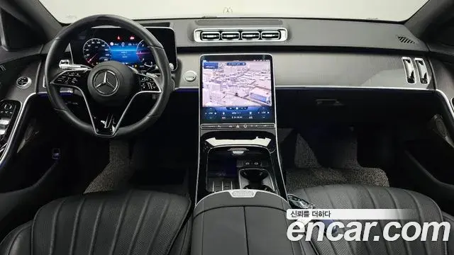Mercedes-Benz S-Class 2022 — Photo 35/37