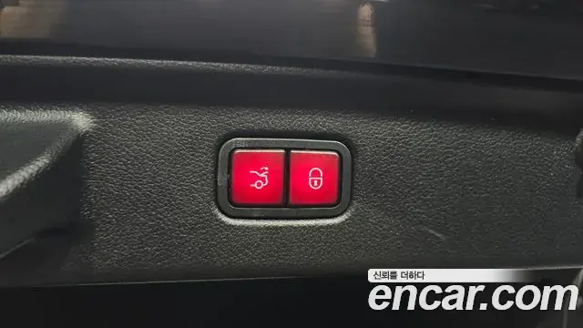 Mercedes-Benz S-Class 2022 — Photo 26/37