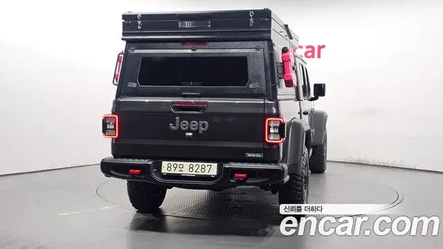 Jeep Gladiator 2021 — Şəkil 22/34