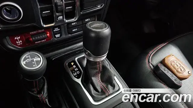 Jeep Gladiator 2021 — Şəkil 15/34