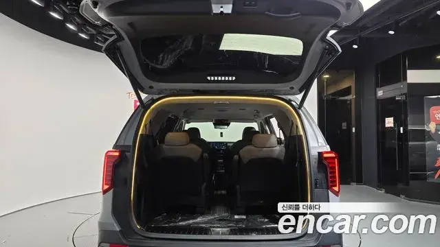 Kia Carnival 2025 — ფოტო 12/20