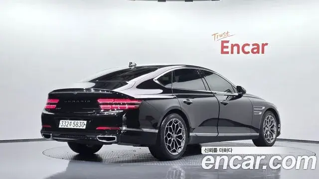 Genesis Electrified G80 2020 — Photo 2/20